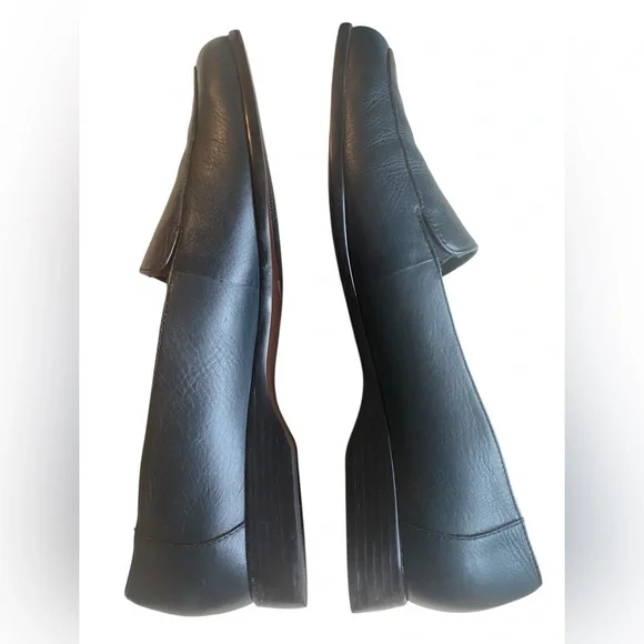 Trotters Jess Navy Blue Women's Slip On Comfort Leather Loafer, size 9 N - Picture 4 of 14